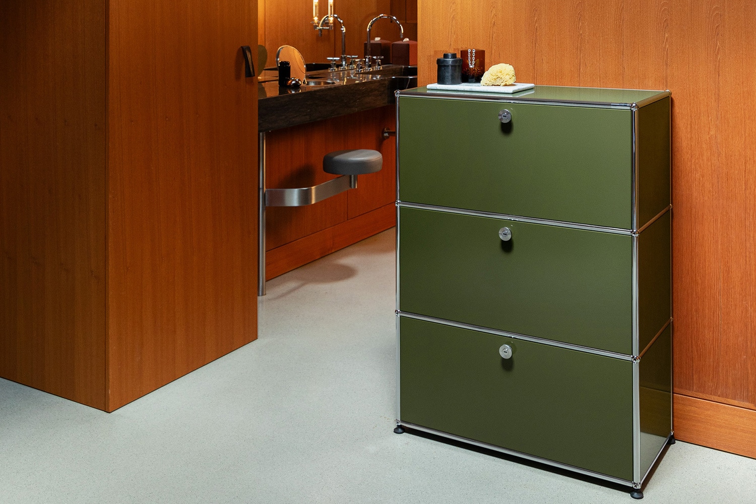 USMハラー キャビネット オリーブグリーンの通販 | 家具・インテリア