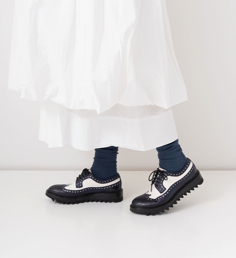 メンテナス済 ホットWAX仕上げ Völkl 153cm靴25cmポール付 V8 Pro 2025