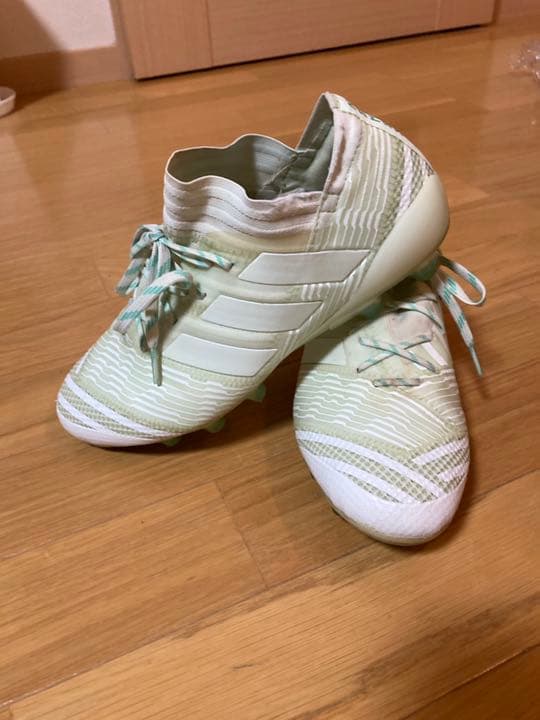 サッカースパイク PUMA（プーマ） FUTURE 8 MATCH フューチャー 8 マッチ HG/AG 108596
