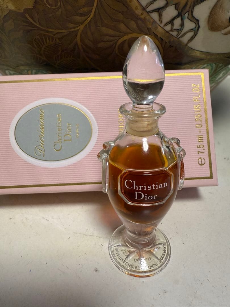 ディオール AMPHORE DE PARFUM Dior Amphora J'adore L'or essence de parfum 150ml / 5FL OZ