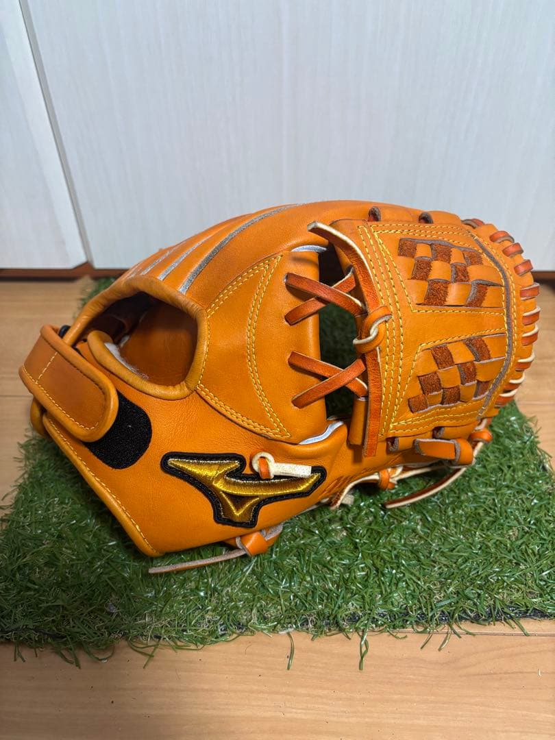 MM型 宮本慎也監修　ミズノプロ 内野手　MMベルト ミズノ ミズノプロ】宮本慎也氏×ミズノ［MMベルト］内野手グラブ | ベース