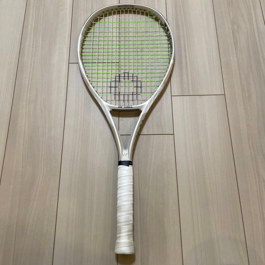 YONEX VCORE 100 サンドベージュ　グリップ2 YONEX VCORE 100L SAND BEIGE TENNIS RACKET – Tads Sporting Goods