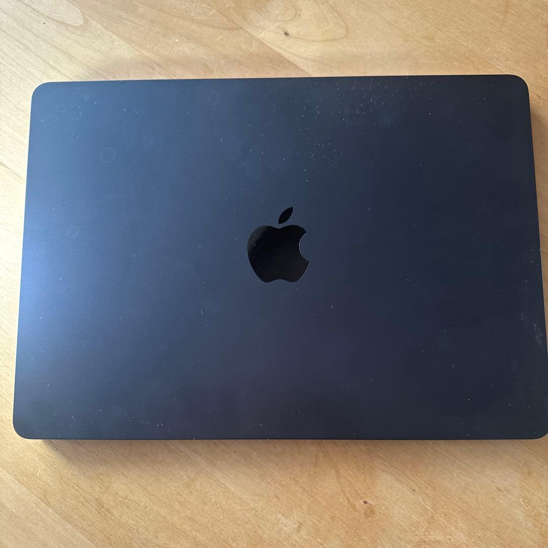 【ジャンク】MacBook Air M2 13.6型 Apple MacBook Air Liquid Retinaディスプレイ 13.6 MRXQ3J/A