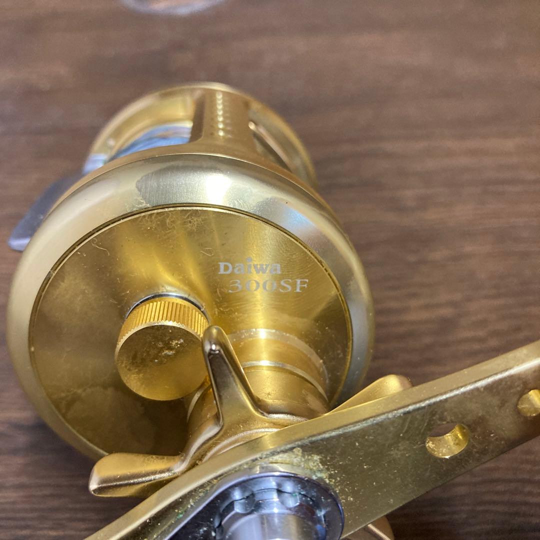 リール Daiwa 300SF Amazon | ダイワ(DAIWA) スピニングリール Sweepfire2B ML/L 5.3:1