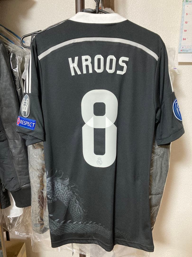 【超貴重】14-15 レアル・マドリード　3rd トニ・クロース　Mサイズ 楽天市場】【CLフルパッチ仕様】 レアルマドリード 14/15 3rd（黒