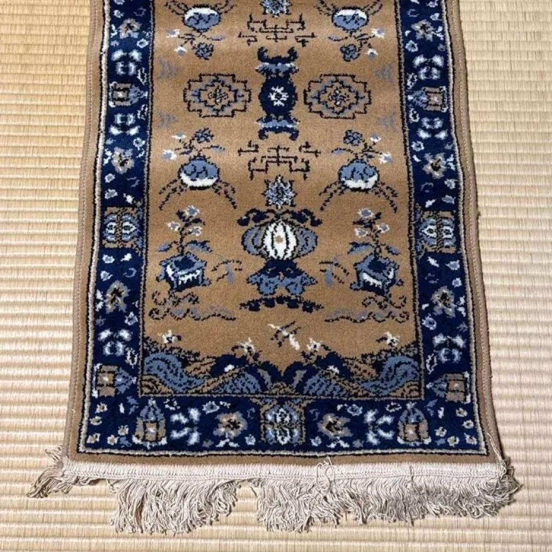 AUDREY 装飾的ラグ ルーマニア製　ロマノエクスポート 洗えるラグマット Loma ｜家具・インテリア通販 Re:CENO(リセノ)